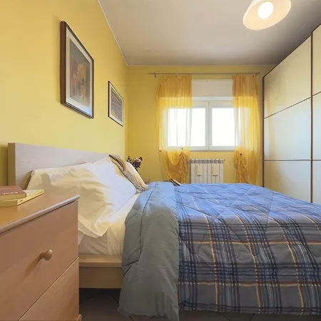 Apartment Homeby, Casa Cartesio Milan