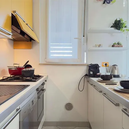 Homeby, Casa Cartesio * Milan