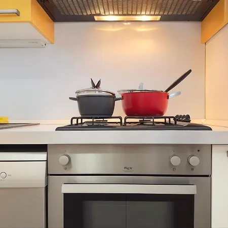 Homeby, Casa Cartesio Apartment Mailand